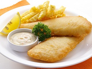 ฟิช แอนด์ ชิพ (สำหรับเด็ก)/Kid’s fish and chips