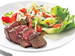 สลัดเนื้อย่างสันในอสเตรเลี่ยน/Grilled Australian Fillet Steak Salad