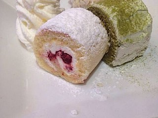 สวิสโรลว์/Swiss Roll