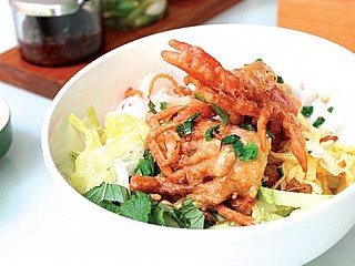 [Bún Trộn Cua Lột Chiên Giòn] Rice Vermicelli with Deep Fried Soft Shell Crab