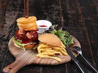 Aussie BBQ Burger