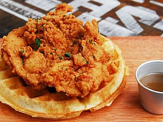 Chicken & Waffle