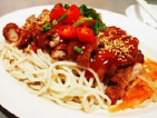 Chicken Chop with Special Sauce Dry Noodles