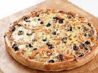 Kalamata Delight Pizza
