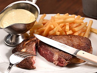Steak frites et sauce Béarnaise