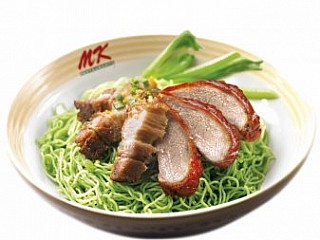 Green Noodles with Roasted Duck & Cr...