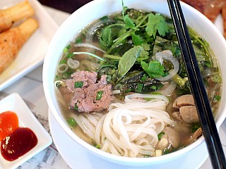 Sliced Beef and Beef Ball Noodles