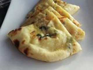 Cheese Naan