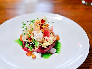 AUSTRALIAN WAGYU BEEF TARTARE