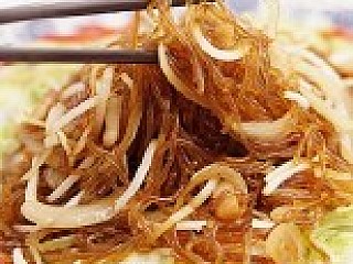 Stir-fried Bean Noodles 干炒水晶粉
