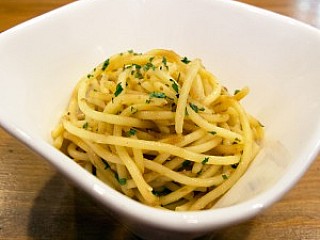 Garlic Spaghetti