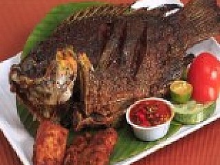 Ikan Bakar Penyet Town