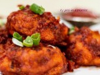 Pan Fried Vegetable Momos Sweet Garlic Platter - 12 Pcs