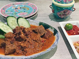 Presenting the Beef Rendang