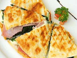 Piadina with Spianch Ham & Mozzarella Cheese