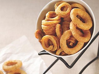 Curly Fries & Onion Rings