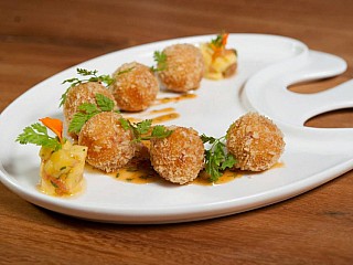 PARMA HAM CROQUETTES