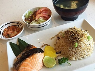 Brown Rice with Salmon Shioyaki Set