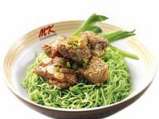 Green Noodles with Steamed Spare Ribs (Dry)