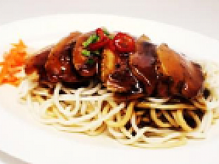 Smoked Duck Breast with Black Pepper Sauce Noodles