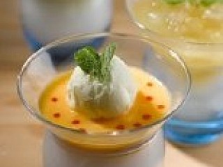 Chilled Mango Puree With Sago