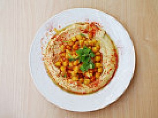 Hummus with chickpeas