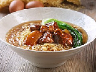 Braised Beef Brisket Soup Noodles 牛腩面汤