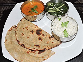 Palak Paneer + Yellow dal Tadka + Butter Roti + Basmati Rice