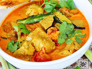 Singapore Traditional Curry Chicken