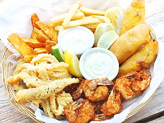 MORETON BAY SEAFOOD BASKET