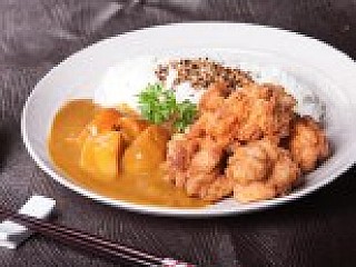 Torikaraage Curry Rice