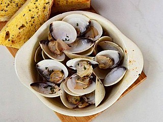 OVEN-FIRED CLAMS