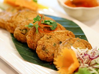 Thai Fish Cakes | Tod Man Pla (6 pieces)