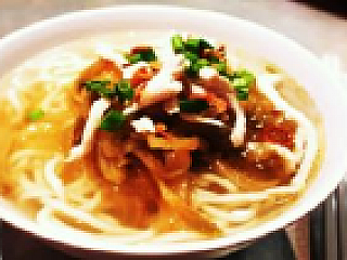 Szechun Veg with Shredded Chicken Soup Noodles