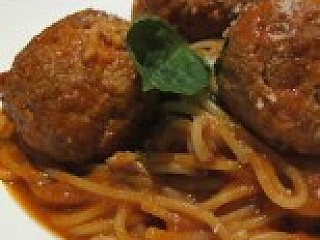 Classic Motorino Meatball Spaghetti