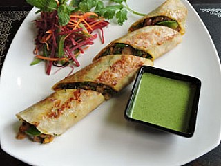 Wrap (Veg / Non Veg)