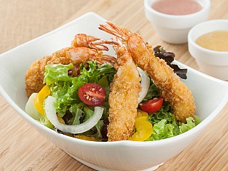 Fried shrimp salad