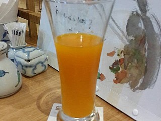 น้ำส้ม 100%