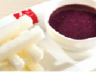 Chinese Yam with Blueberry and Honey Sauce 蜂蜜蓝莓淮山