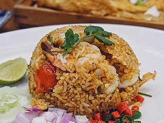 Tom Yum Fried Rice with Seafood