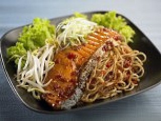 Spicy Teriyaki Salmon Dry Ramen