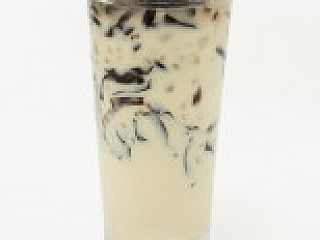 Soymilk with Grass Jelly Juice