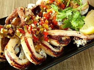 GRILLED SQUID