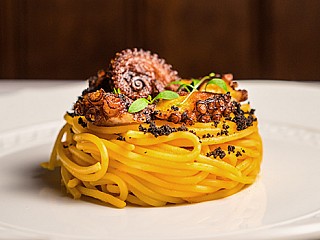 Bronze Dye Spaghetti with Octopus and Smoked Paprika