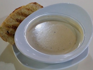 Cream Of Fresh Shitake Mushroom With Garlic Bread