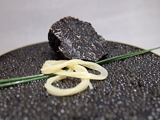 Carpaccio of langoustine, Oscietra caviar, champagne vinaigrette