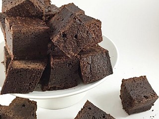 BROWNIE BOX