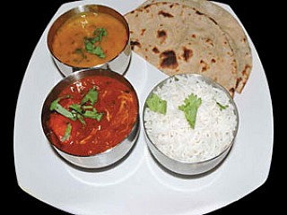 Butter Chicken + Yellow dal Tadka + Butter Roti + Basmati Rice