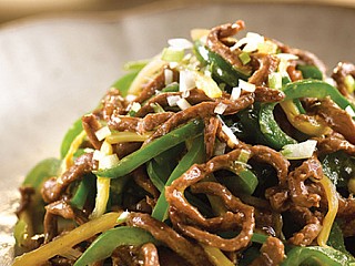 Stir-fried wagyu beef with green pepper