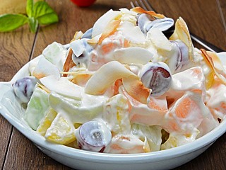 Mixed fruit salad mayonnaise dressing